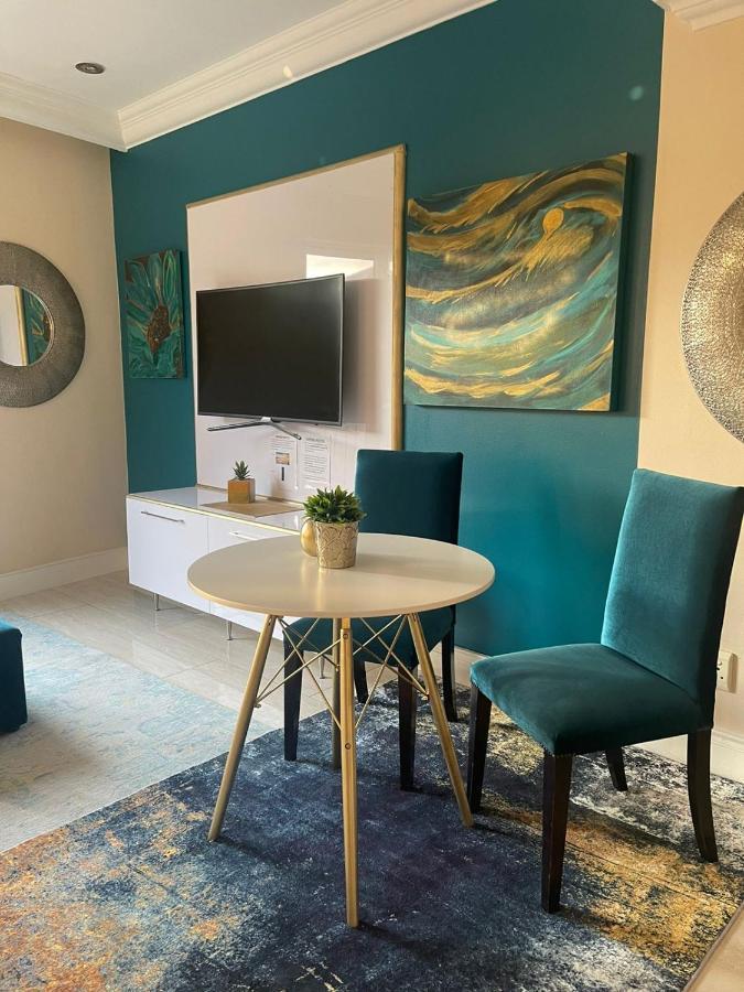 Luxury Apartment, Near V&A Waterfront And Cpt Stadium Cape Town Bagian luar foto