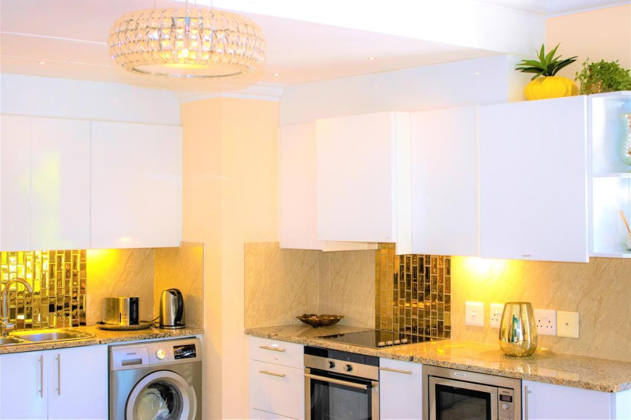 Luxury Apartment, Near V&A Waterfront And Cpt Stadium Cape Town Bagian luar foto