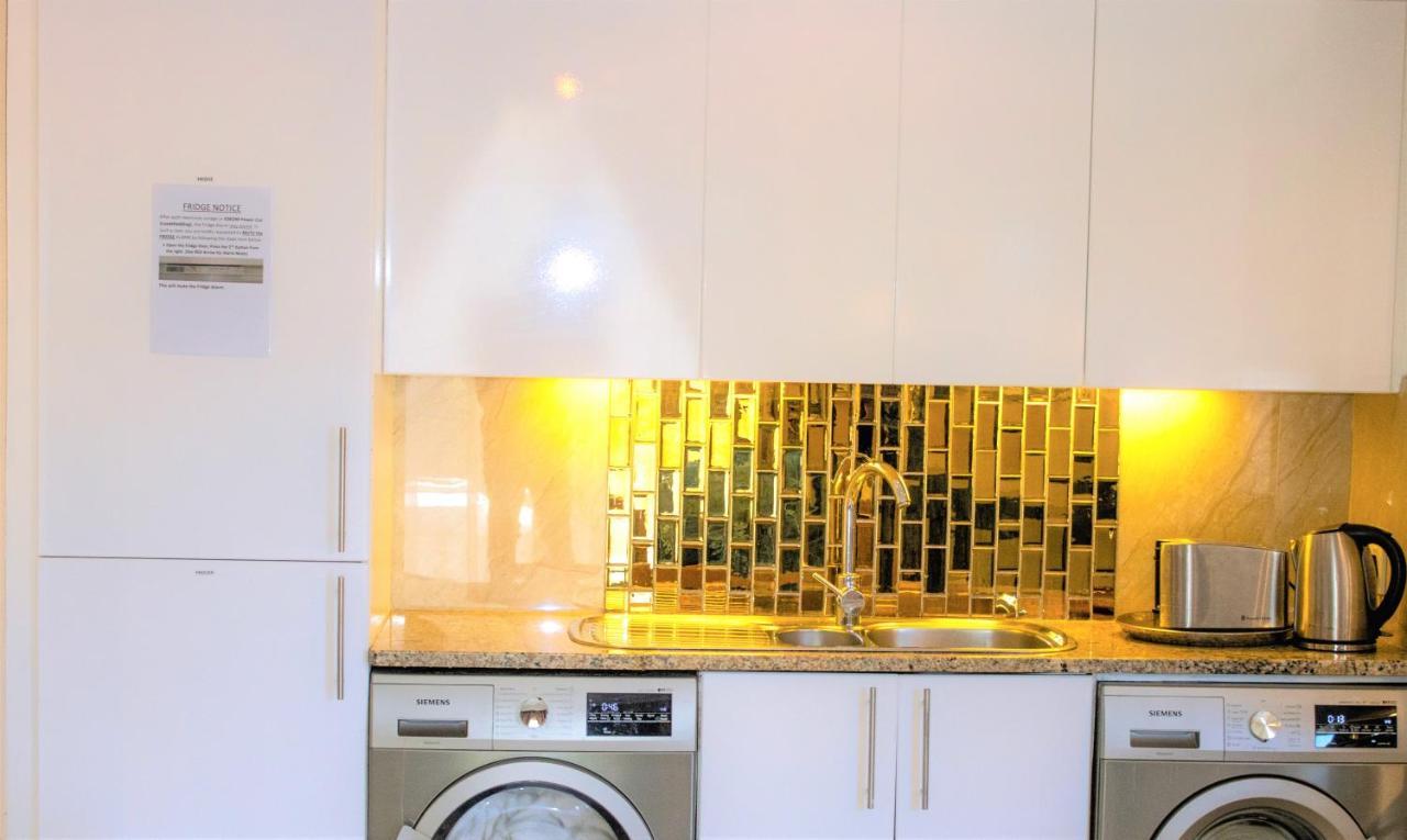 Luxury Apartment, Near V&A Waterfront And Cpt Stadium Cape Town Bagian luar foto