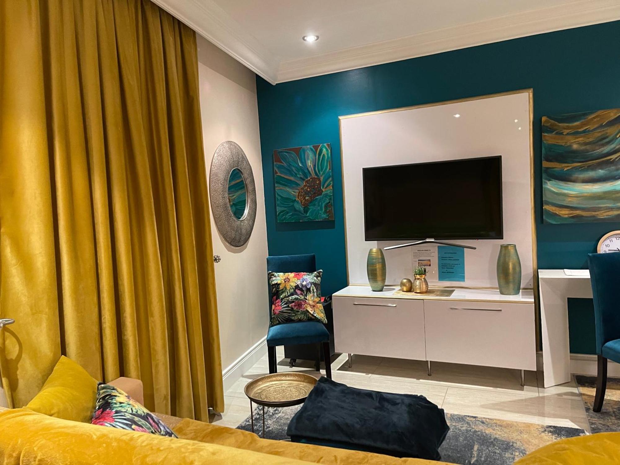 Luxury Apartment, Near V&A Waterfront And Cpt Stadium Cape Town Bagian luar foto